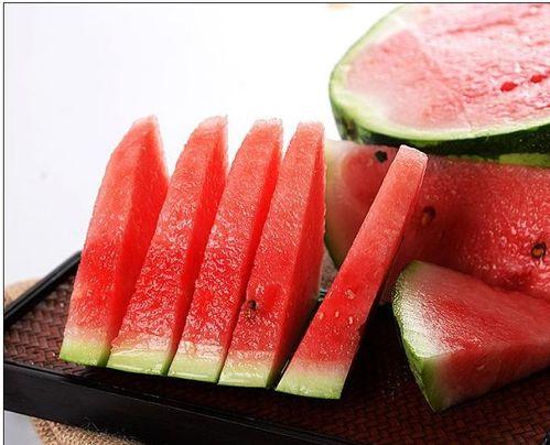 西宁女的吃瓜,揭秘西宁女吃瓜背后的故事与启示